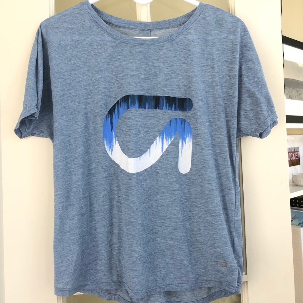 Gap Fit Tech Shirt